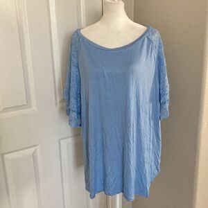 BloomChic Blue Lace Sleeve Top Sz 22-24 NWT